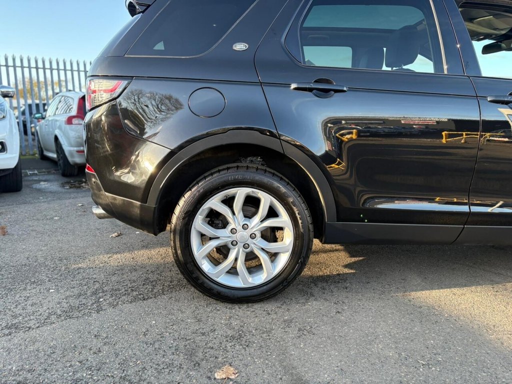 Used Land Rover Discovery 3 2020 for sale - 76482371: Photo 18