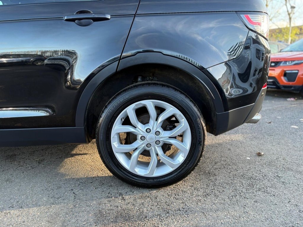 Used Land Rover Discovery 3 2020 for sale - 76482371: Photo 20