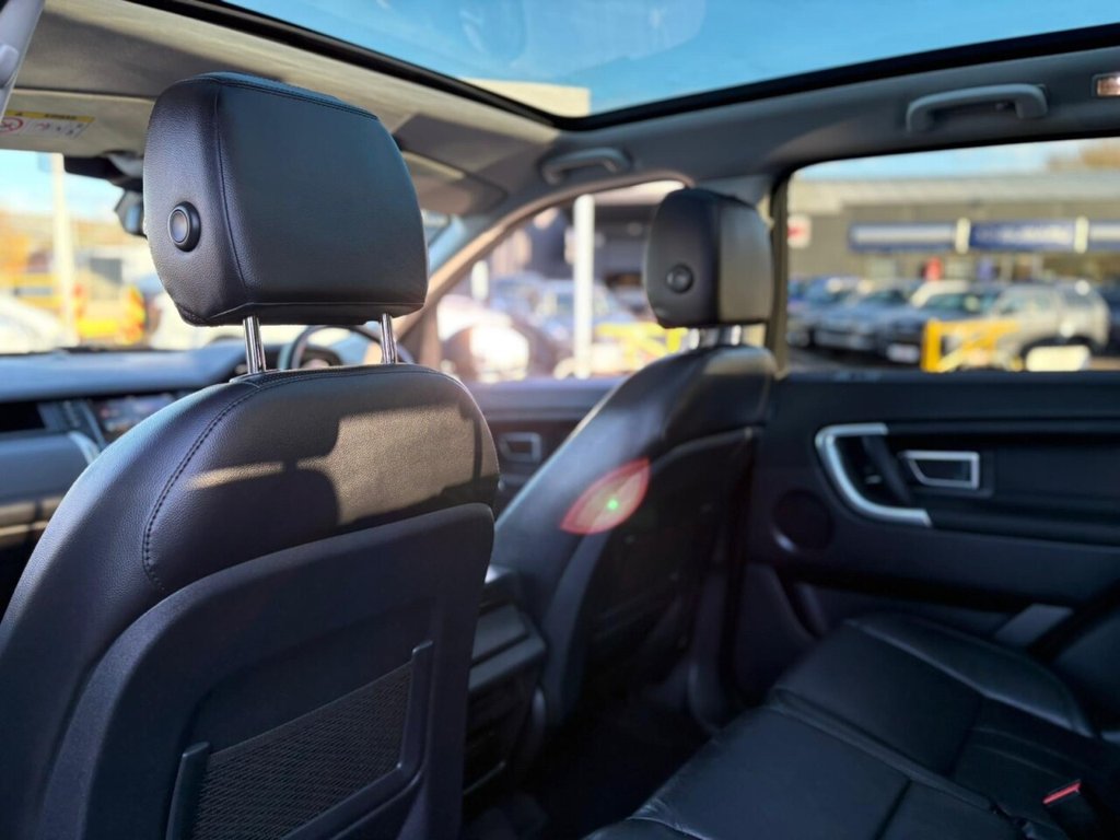 Used Land Rover Discovery 3 2020 for sale - 76482371: Photo 39