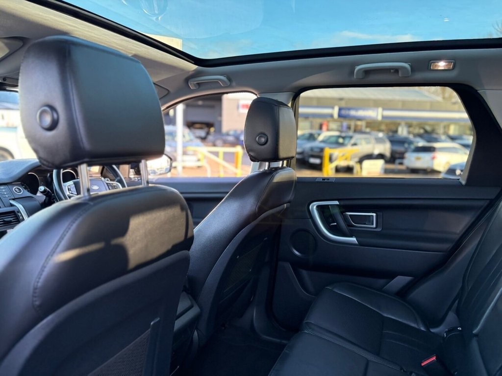 Used Land Rover Discovery 3 2020 for sale - 76482371: Photo 43