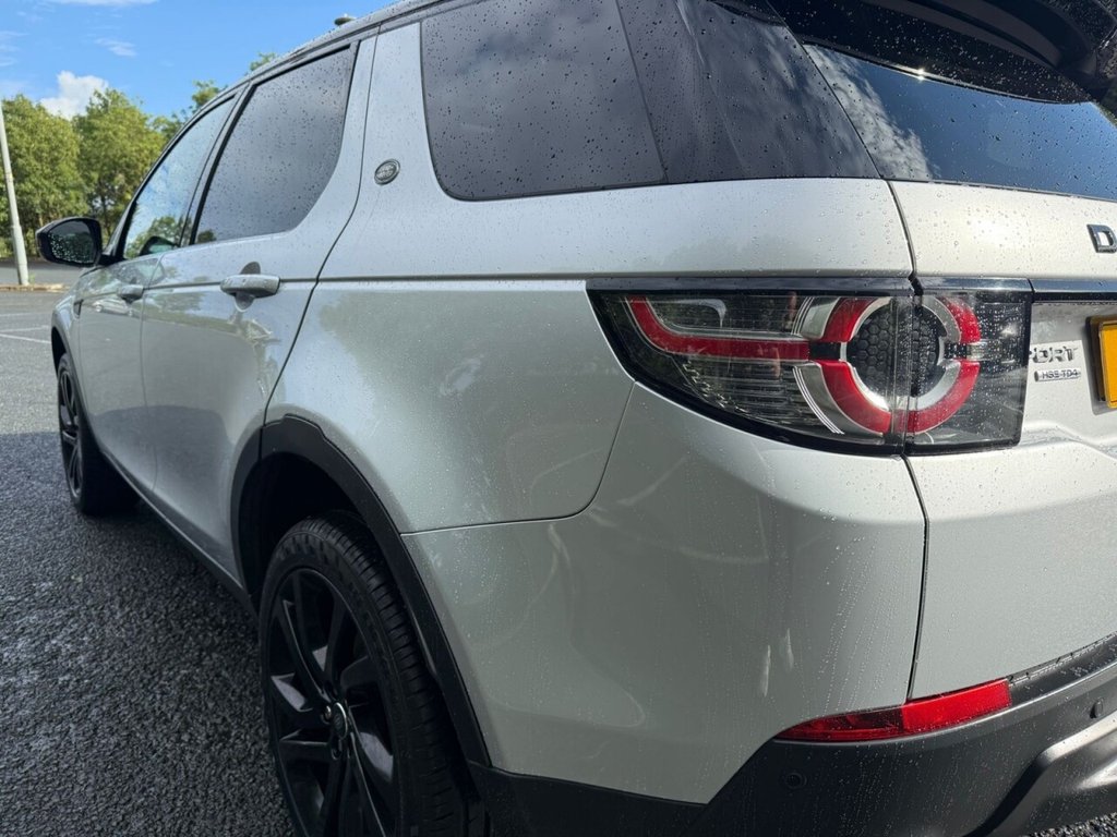 Used Land Rover Discovery Sport 2016 for sale - 76345825: Photo 11