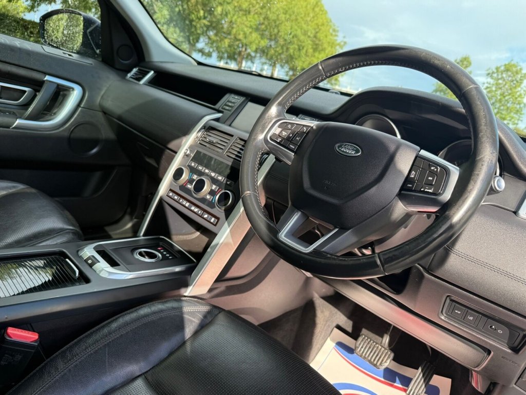 Used Land Rover Discovery Sport 2016 for sale - 76345825: Photo 21