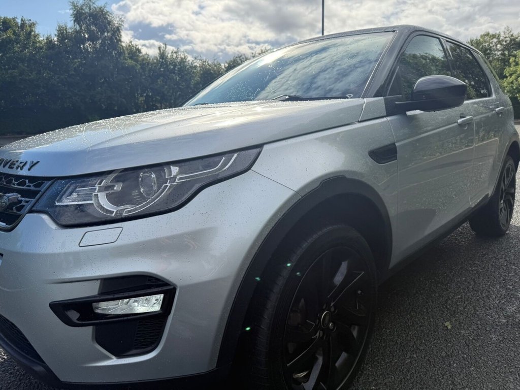 Used Land Rover Discovery Sport 2016 for sale - 76345825: Photo 6