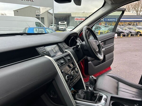 Used Land Rover Discovery Sport 2017 for sale - 69341957: Photo 32