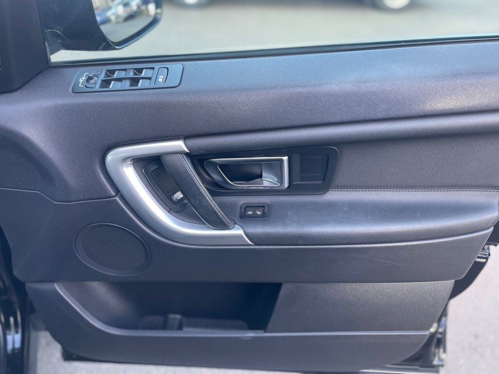 Used Land Rover Discovery Sport 2018 for sale - 72731850: Photo 15