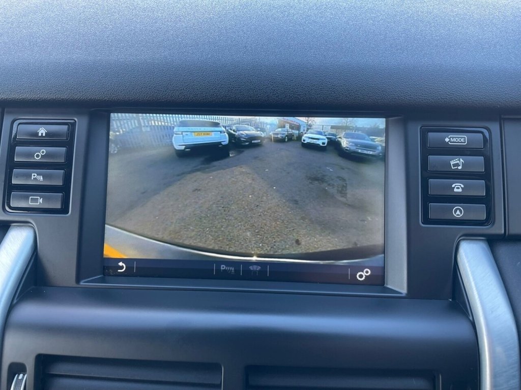 Used Land Rover Discovery Sport 2018 for sale - 72731850: Photo 23