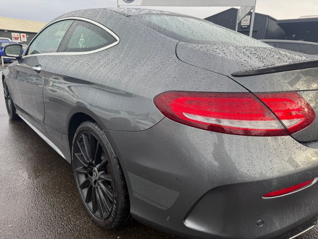 Used Mercedes-Benz C Class 2018 for sale - 76509924: Photo 9