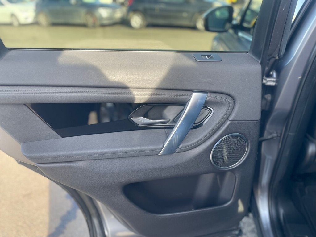 Used Land Rover Discovery Sport 2019 for sale - 77369712: Photo 35