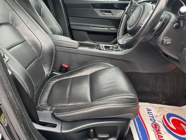 Used Jaguar XF 2016 for sale - 69945805: Photo 17