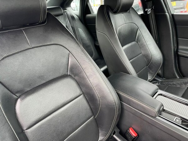 Used Jaguar XF 2016 for sale - 69945805: Photo 18