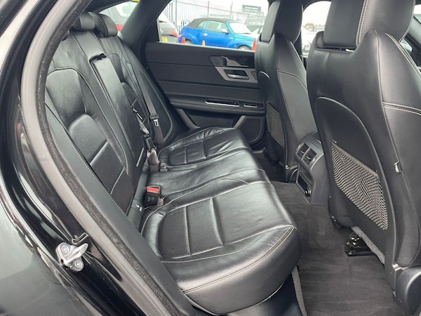 Used Jaguar XF 2016 for sale - 69945805: Photo 29