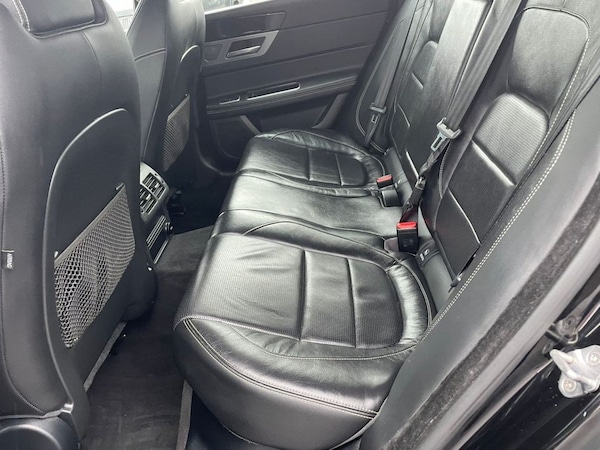 Used Jaguar XF 2016 for sale - 69945805: Photo 31