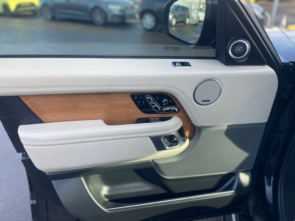 Used Land Rover Range Rover 2018 for sale - 77302367: Photo 35