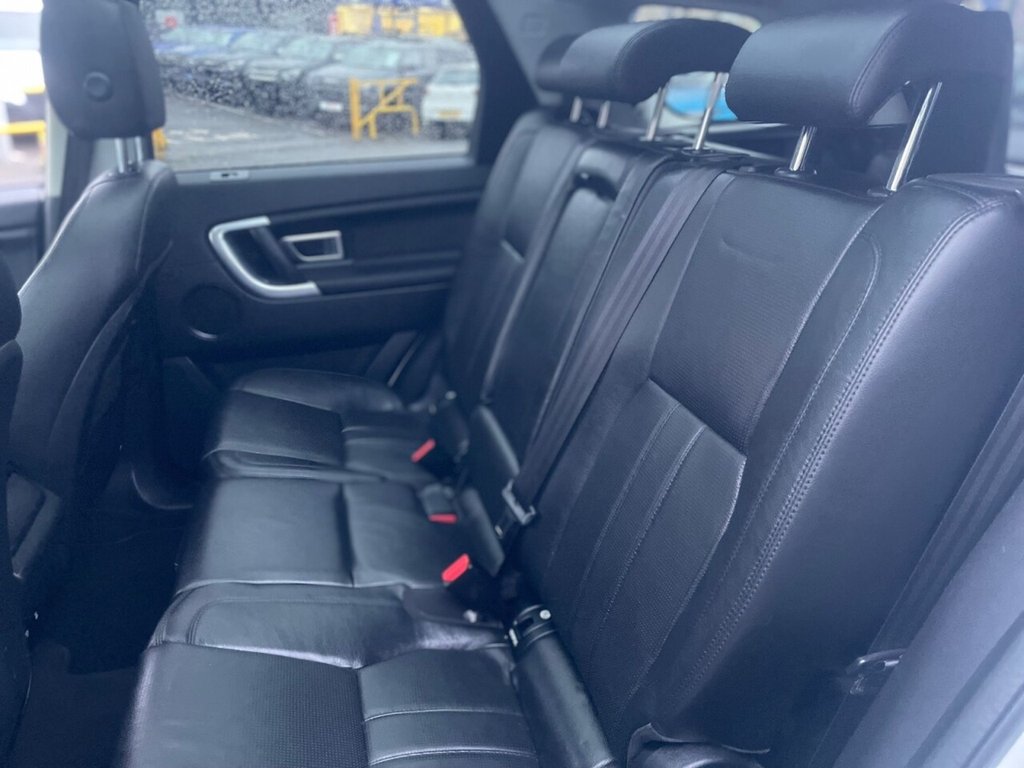 Used Land Rover Discovery Sport 2016 for sale - 76711100: Photo 32