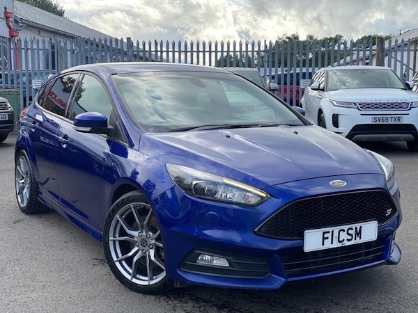 Used Ford Focus 2017 for sale - 75020465: Photo 2