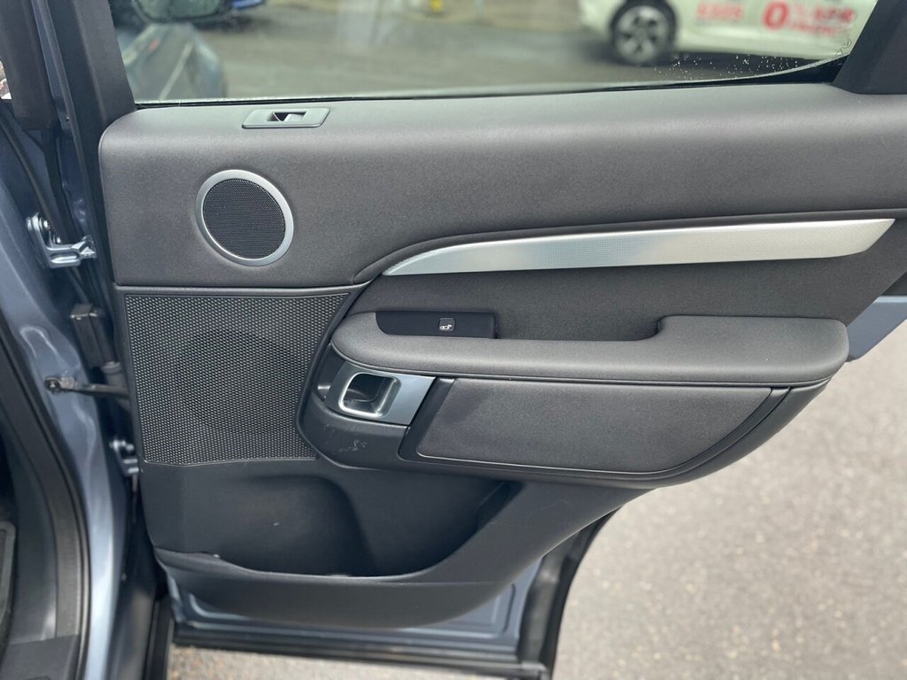 Used Land Rover Discovery 2019 for sale - 77302374: Photo 24