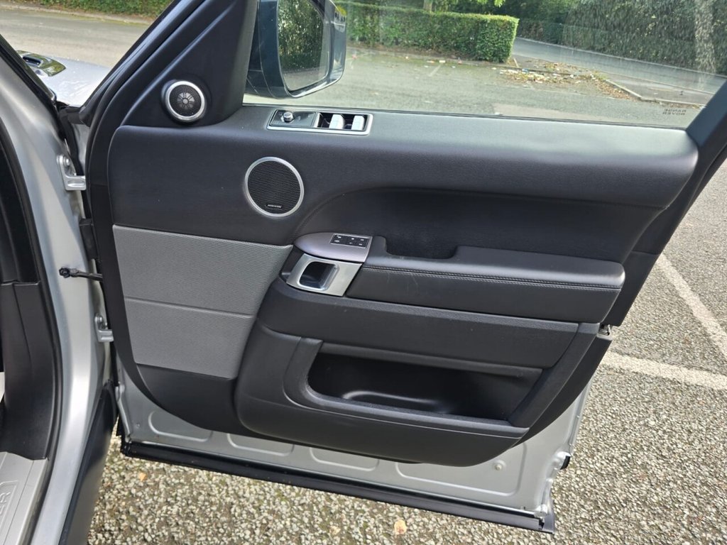 Used Land Rover Range Rover Sport 2020 for sale - 75073361: Photo 32