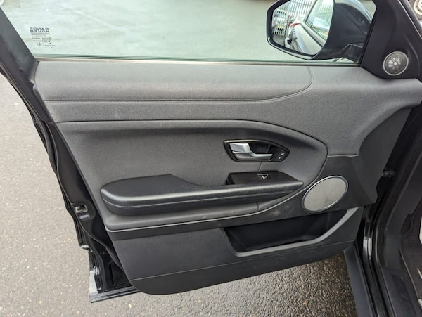 Used Land Rover Range Rover Evoque 2015 for sale - 66016371: Photo 27