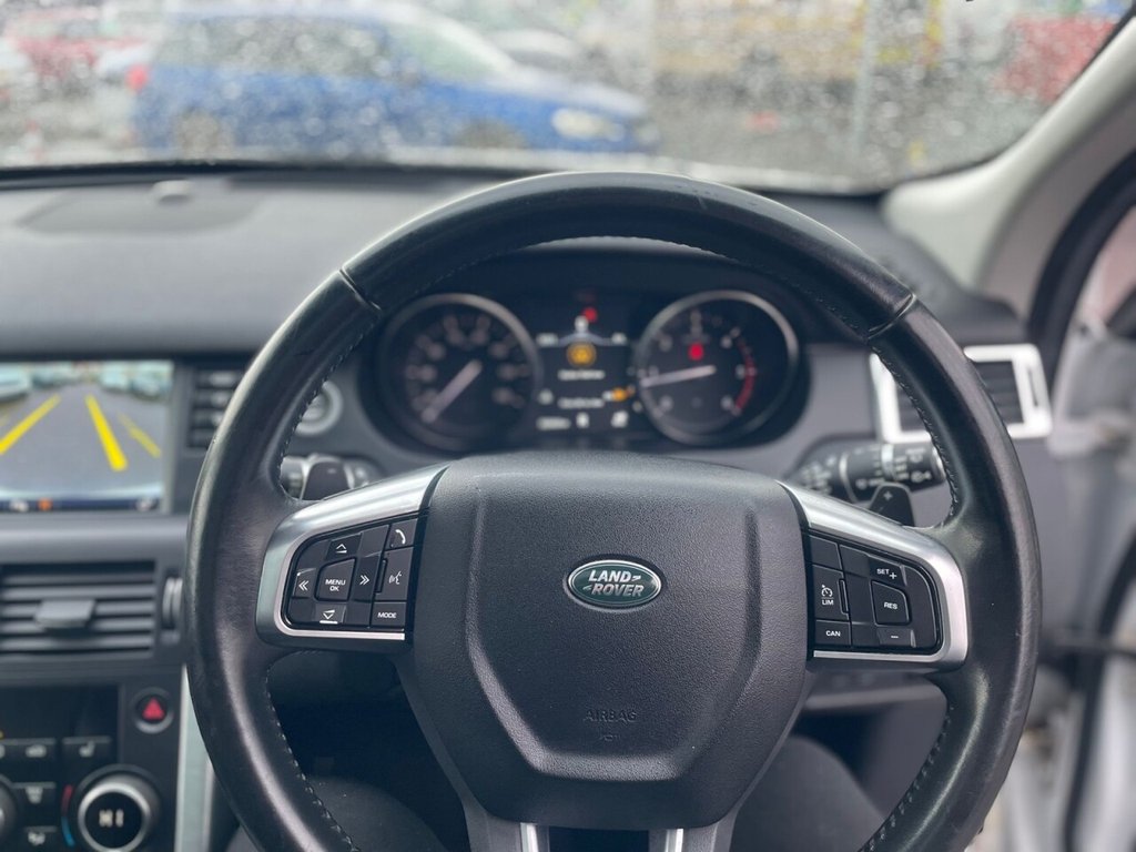 Used Land Rover Discovery Sport 2017 for sale - 77227526: Photo 24