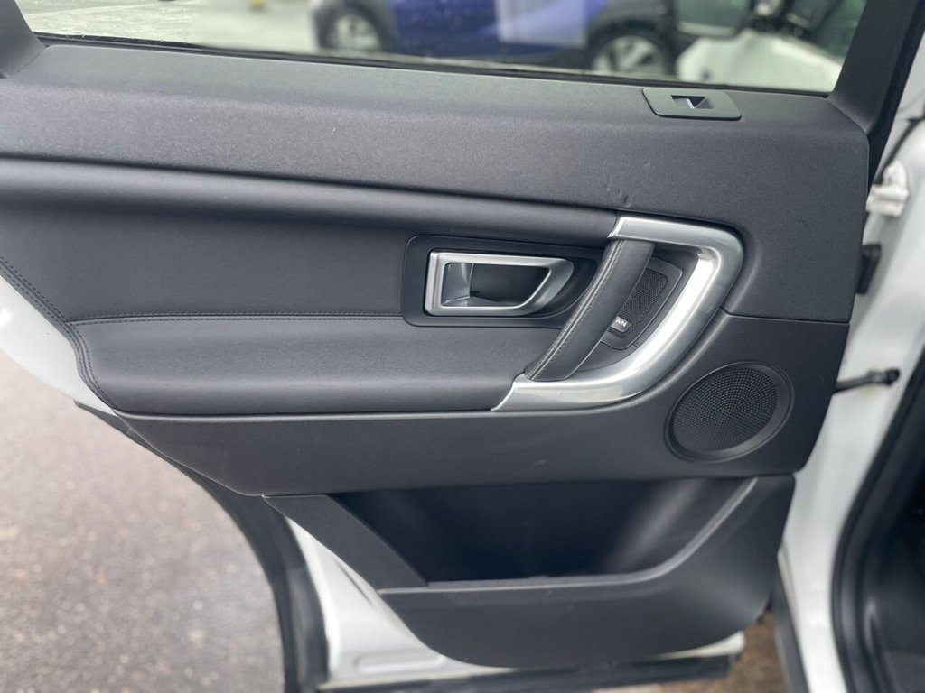 Used Land Rover Discovery Sport 2017 for sale - 77227526: Photo 34