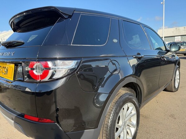 Used Land Rover Discovery Sport 2017 for sale - 73884004: Photo 12