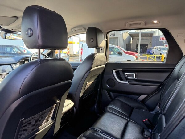 Used Land Rover Discovery Sport 2017 for sale - 73884004: Photo 33