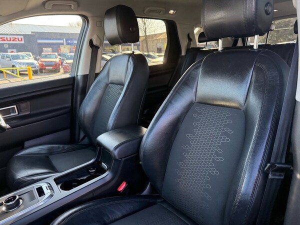 Used Land Rover Discovery Sport 2017 for sale - 73884004: Photo 35