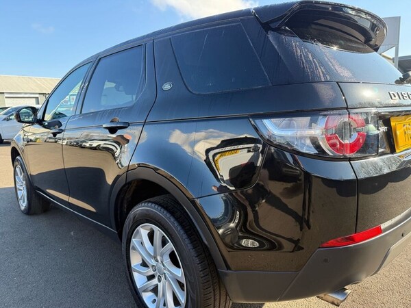Used Land Rover Discovery Sport 2017 for sale - 73884004: Photo 7
