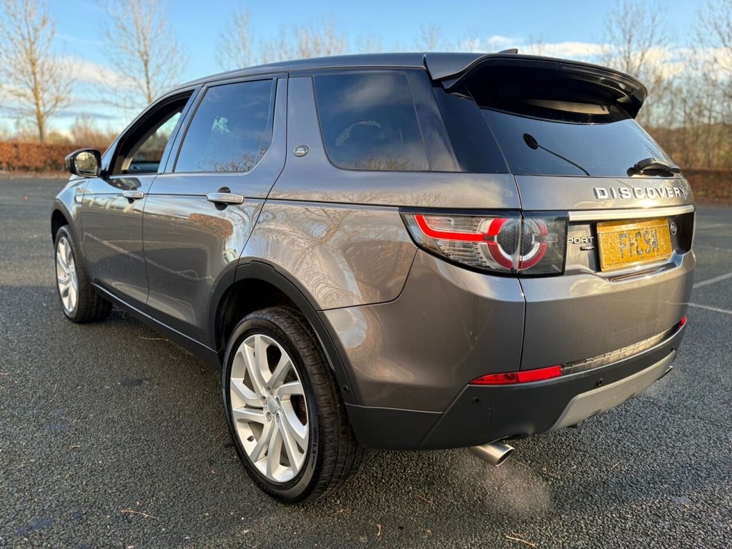 Used Land Rover Discovery Sport 2018 for sale - 76559216: Photo 11