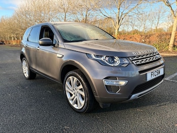 Used Land Rover Discovery Sport 2018 for sale - 76559216: Photo
