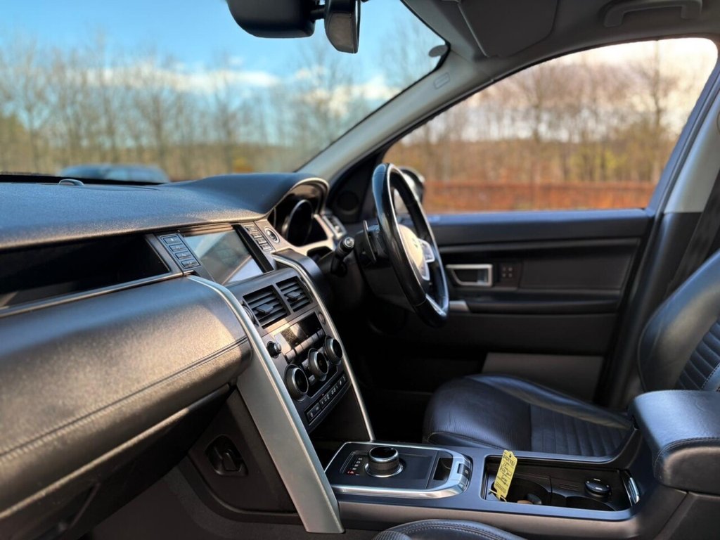 Used Land Rover Discovery Sport 2018 for sale - 76559216: Photo 44