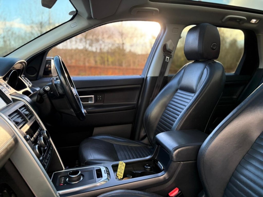 Used Land Rover Discovery Sport 2018 for sale - 76559216: Photo 45
