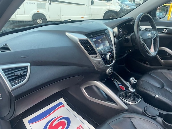Used Hyundai Veloster 2012 for sale - 65561268: Photo 30