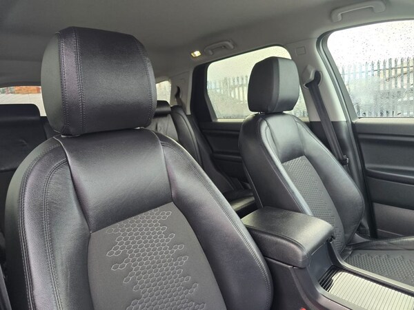 Used Land Rover Discovery Sport 2019 for sale - 73391881: Photo 16