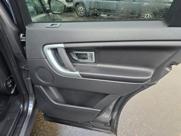 Used Land Rover Discovery Sport 2019 for sale - 73391881: Photo 23