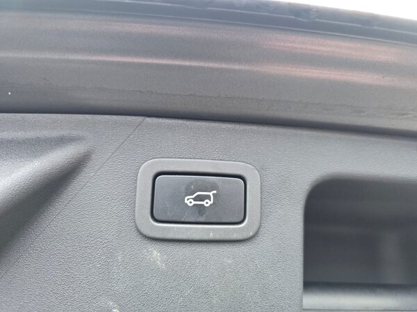 Used Land Rover Discovery Sport 2019 for sale - 73391881: Photo 26
