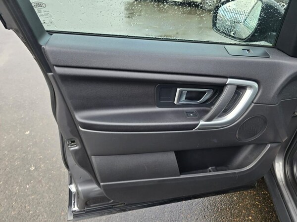 Used Land Rover Discovery Sport 2019 for sale - 73391881: Photo 32