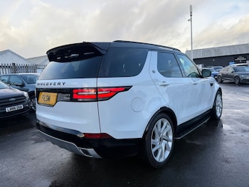 Used Land Rover Discovery 2019 for sale - 76605076: Photo