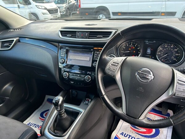 Used Nissan Qashqai 2015 for sale - 68296766: Photo 17