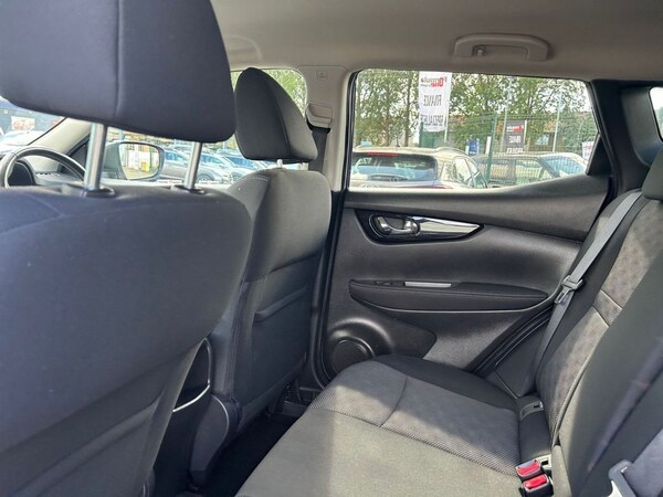 Used Nissan Qashqai 2015 for sale - 68296766: Photo 31