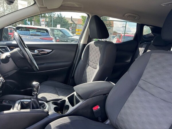 Used Nissan Qashqai 2015 for sale - 68296766: Photo 33