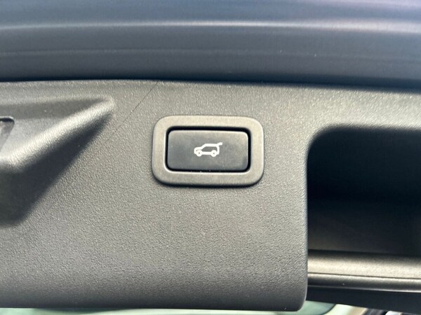Used Land Rover Discovery Sport 2017 for sale - 73391488: Photo 14
