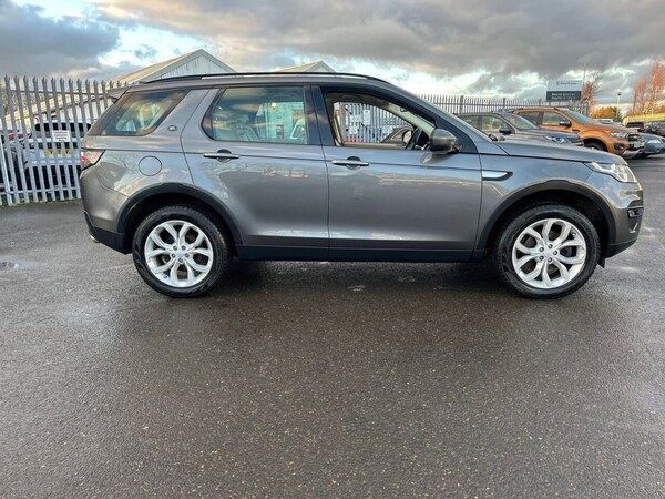 Used Land Rover Discovery Sport 2017 for sale - 73391488: Photo 6