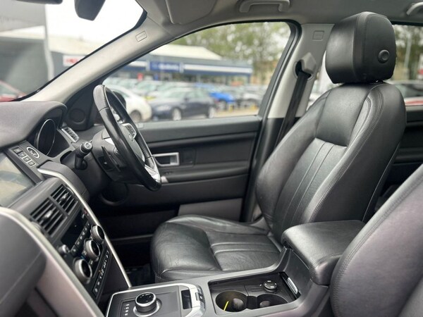Used Land Rover Discovery Sport 2017 for sale - 71924878: Photo 17