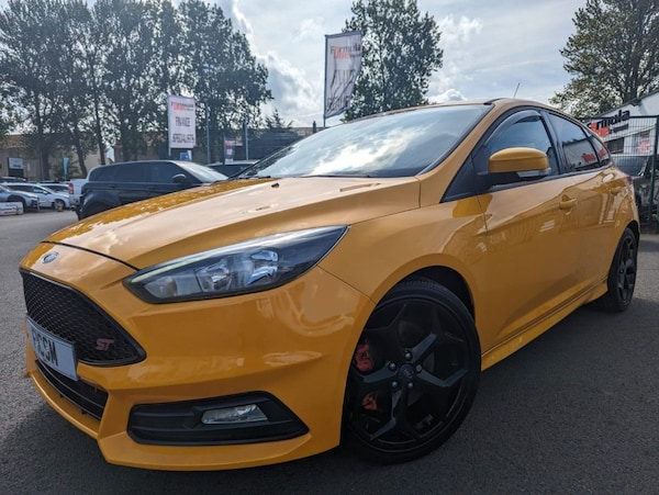 Used Ford Focus 2015 for sale - 66993281: Photo 1