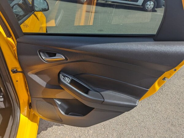 Used Ford Focus 2015 for sale - 66993281: Photo 27