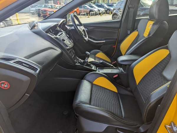 Used Ford Focus 2015 for sale - 66993281: Photo 33