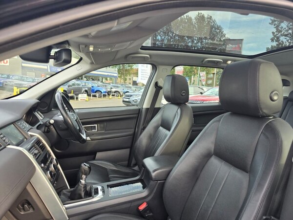 Used Land Rover Discovery Sport 2018 for sale - 71782014: Photo 33