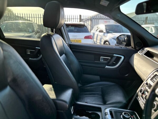 Used Land Rover Discovery Sport 2019 for sale - 74077196: Photo 19