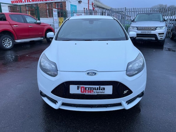 Used Ford Focus 2013 for sale - 65560711: Photo 3